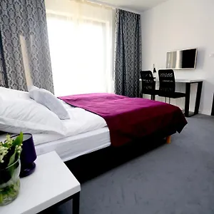 https://pure-apartments-krakow.krakowhotelspoland.com